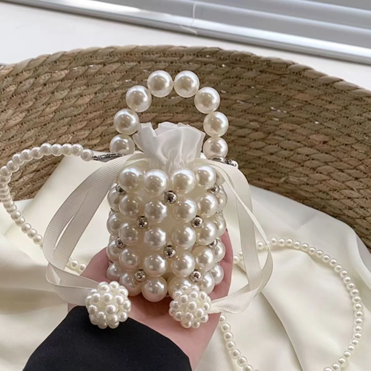 Pearl Bucket Bag | Handmade Beaded Crossbody Bag(MAC364) - Image 2