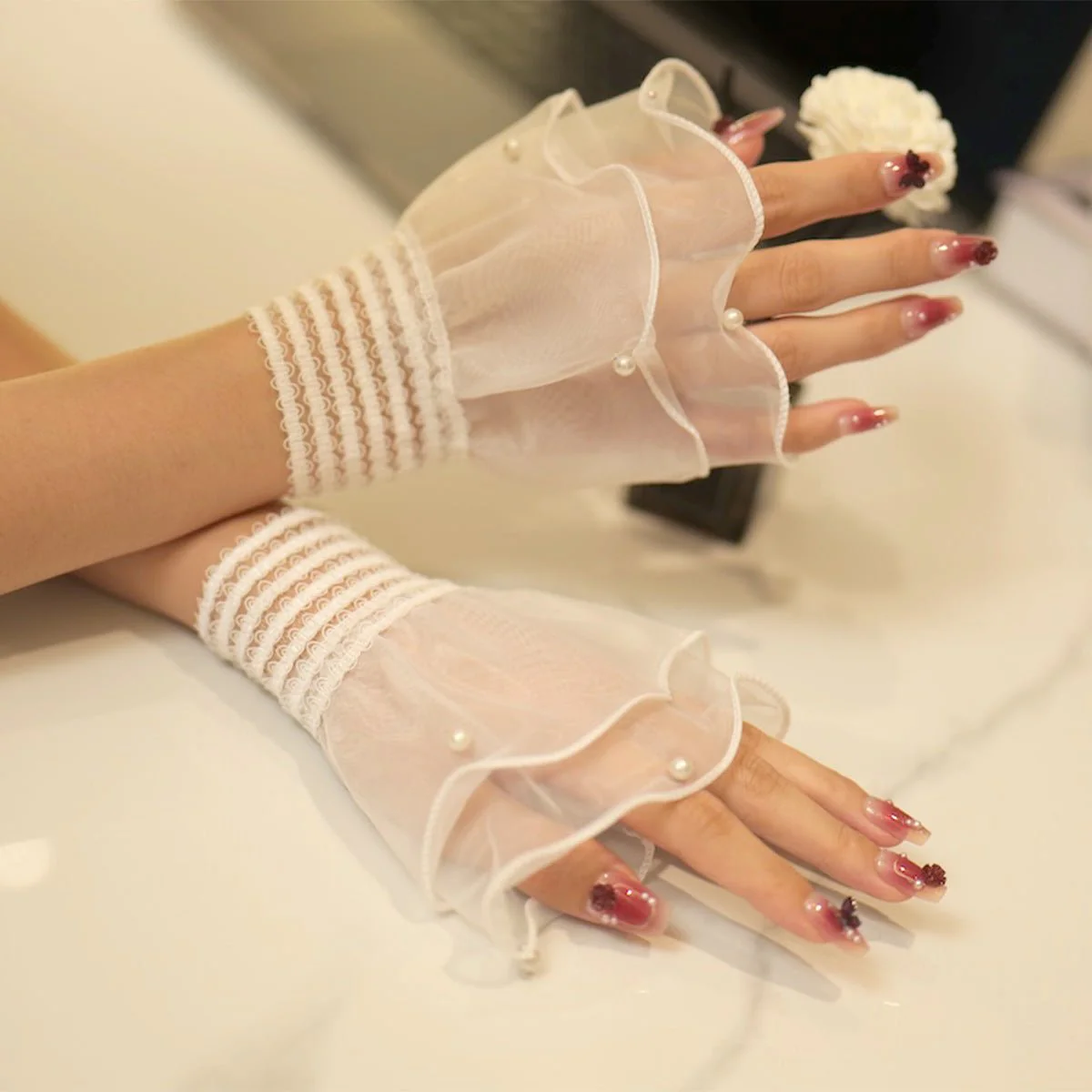 Pearl Trim Organza Ruffle Cuff Sleeves (MAC424)