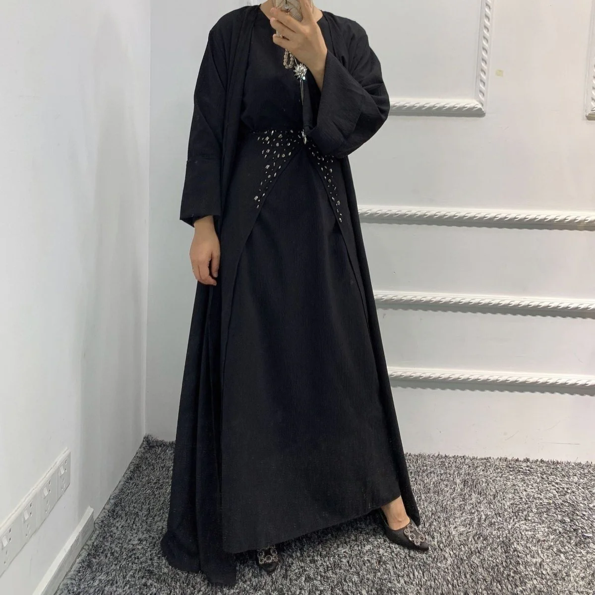 Pineapple Crinkle Solid Color Elegant Open Abaya 3-Piece Set (MOA131) - Image 3