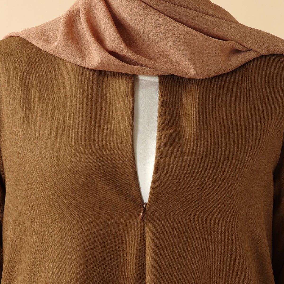 Plain Linen Abaya 3-Piece Set (MOA016) - Image 4