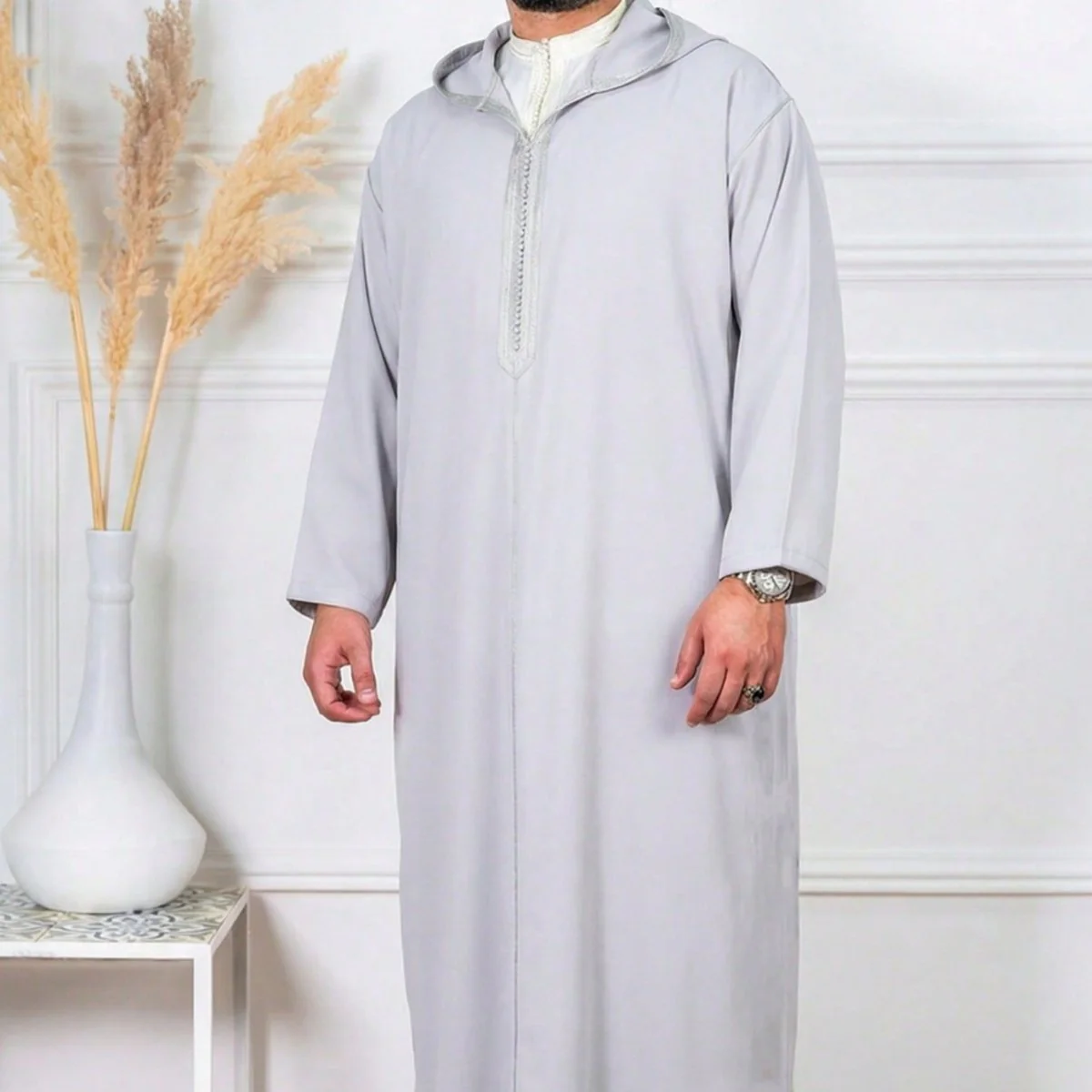 Premium Black Hooded Long Modest Muslim Robe Thobe for Men (MT029) - Image 4