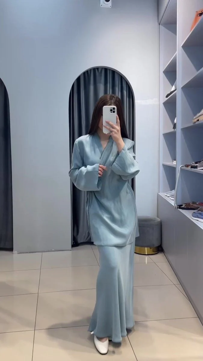 Relaxed Kimono Sleeve Sky Blue Glazed Forged Waist Pajama-Style Abaya Dress Set(MA209) - Image 6
