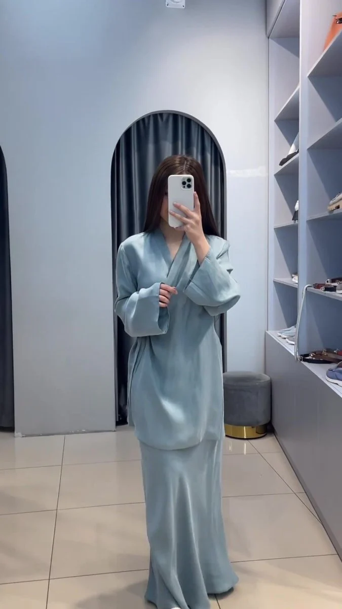 Relaxed Kimono Sleeve Sky Blue Glazed Forged Waist Pajama-Style Abaya Dress Set(MA209) - Image 7