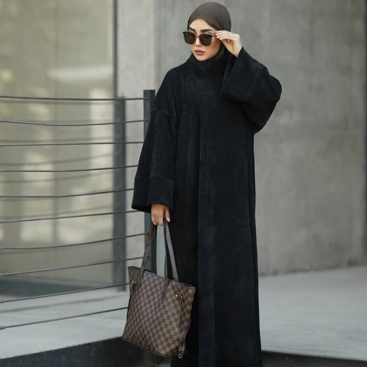Relaxed Turtleneck Abaya with Pockets (MA383) - Image 8