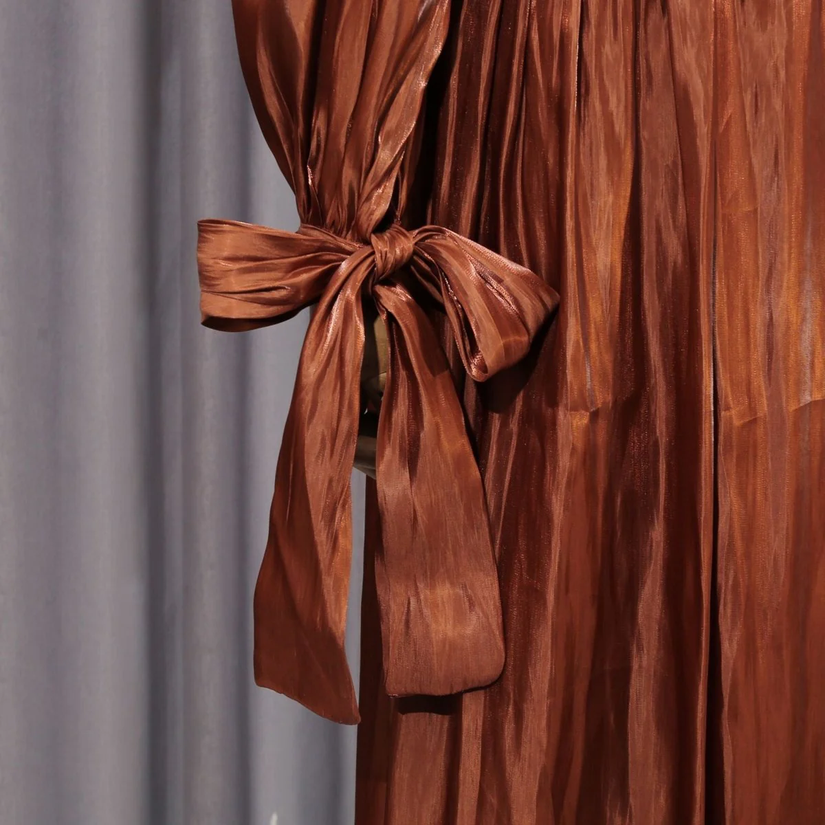 Satin Diagonal Pleat Dress with Bow Waist(MS324) - Image 7