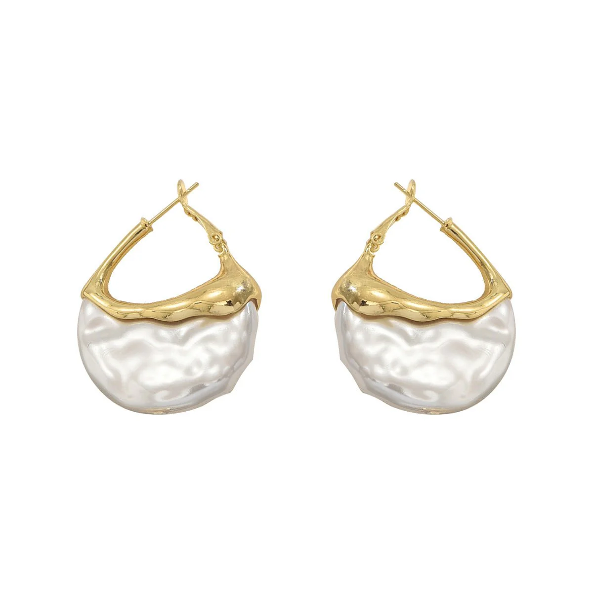 Sculpted Pearl Drop Hoop Earrings (MAC415) - Image 5