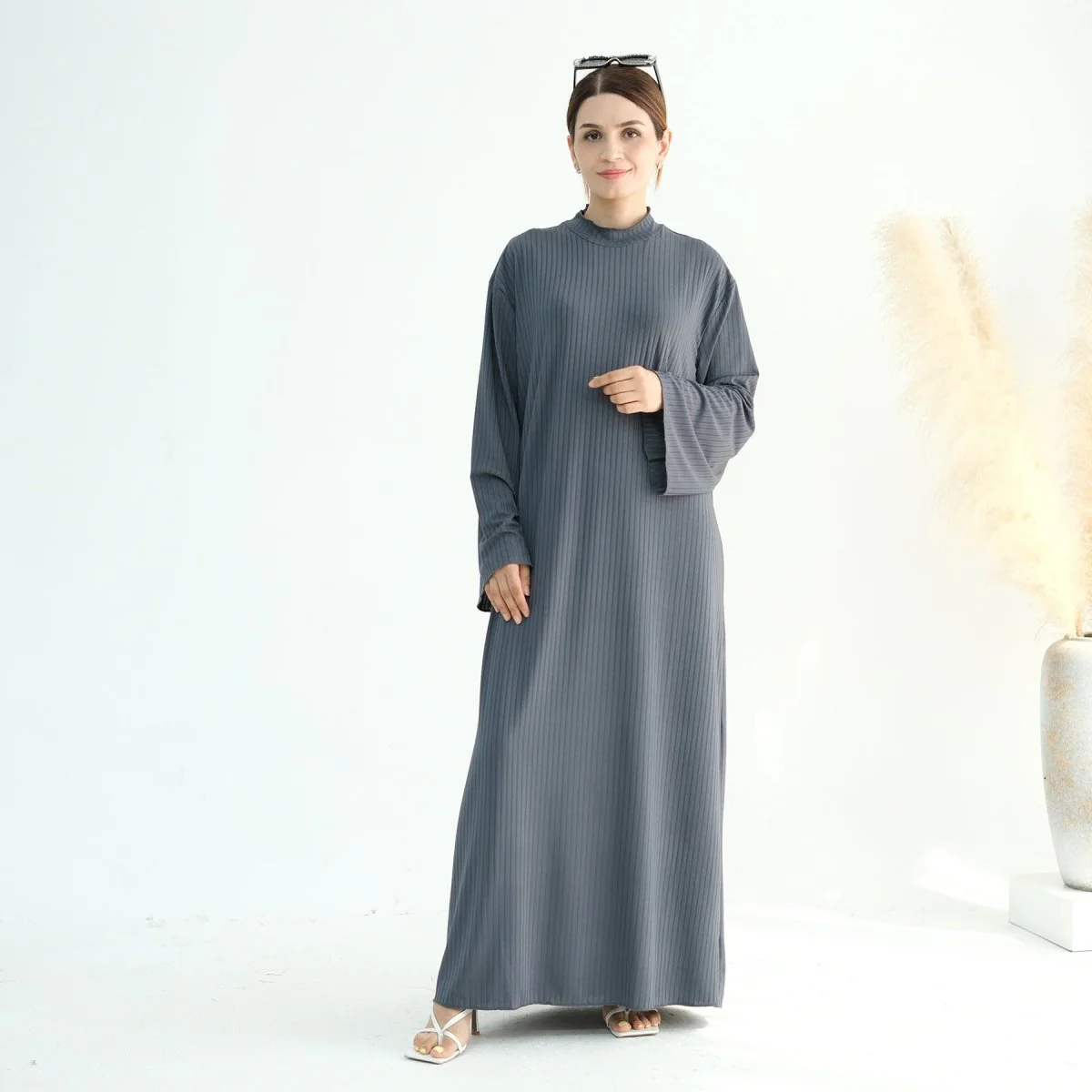 Solid Colour Standing Collar Pit Print Abaya (MA118) - Image 13