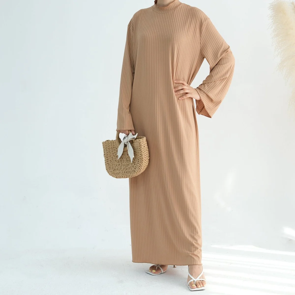 Solid Colour Standing Collar Pit Print Abaya (MA118) - Image 8