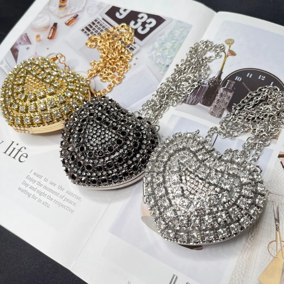 Sparkling Heart-Shaped Crossbody Bag Everyday Glam Diamond-Studded Mini Purse (MAC279) - Image 31