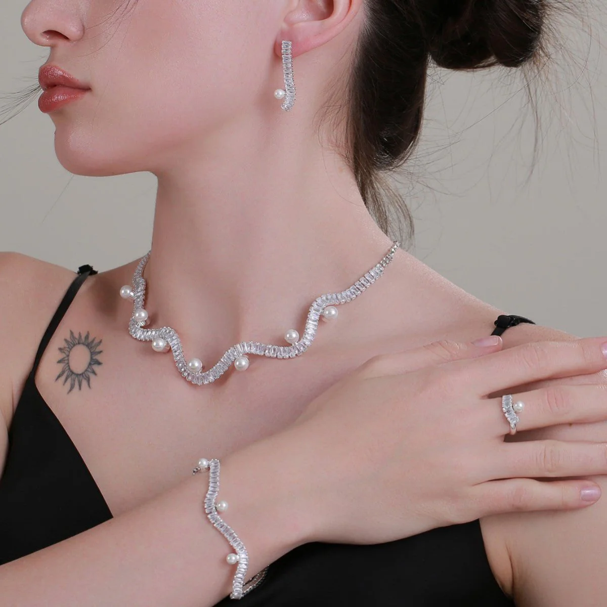 Sparkling Rhinestone 3-Piece Jewelry Set (MAC314)