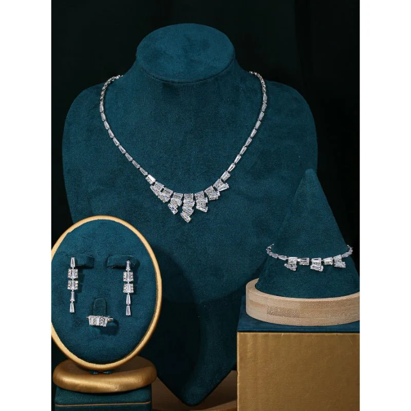 Sparkling Rhinestone 3-Piece Jewelry Set (MAC314) - Image 3