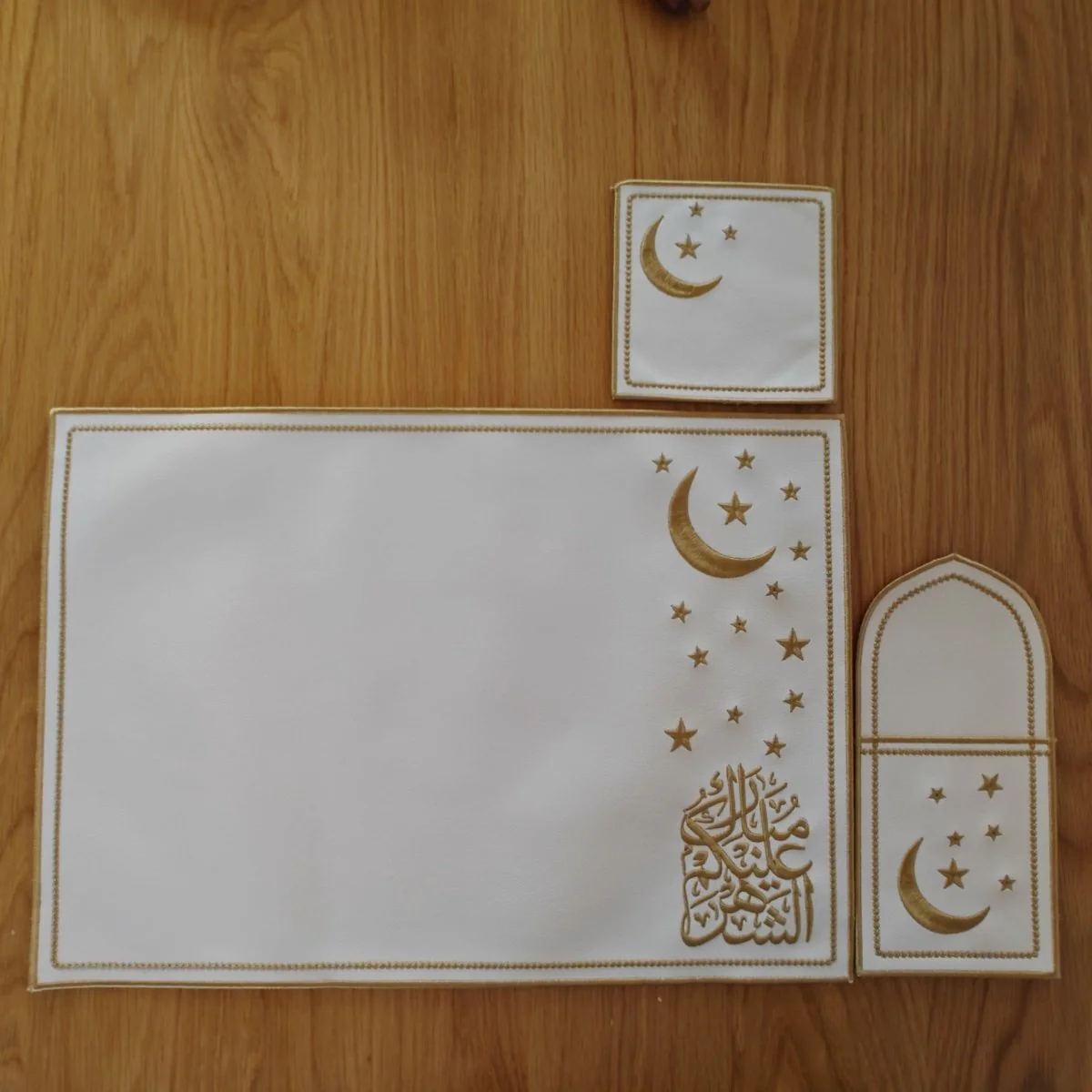 Star & Crescent Embroidered Leather Placemat Set | 3-Piece Dining Table Decor (MAC390) - Image 5
