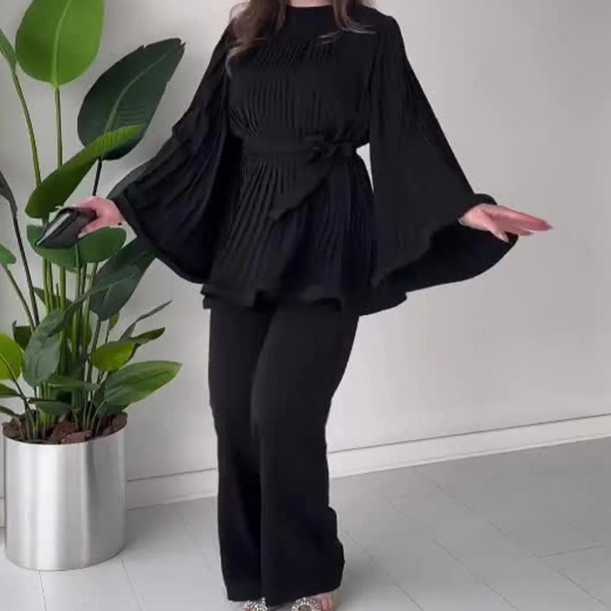 Summer Pleated Design Breathable Loose Pants Two-Piece Set (MS083) - Image 3