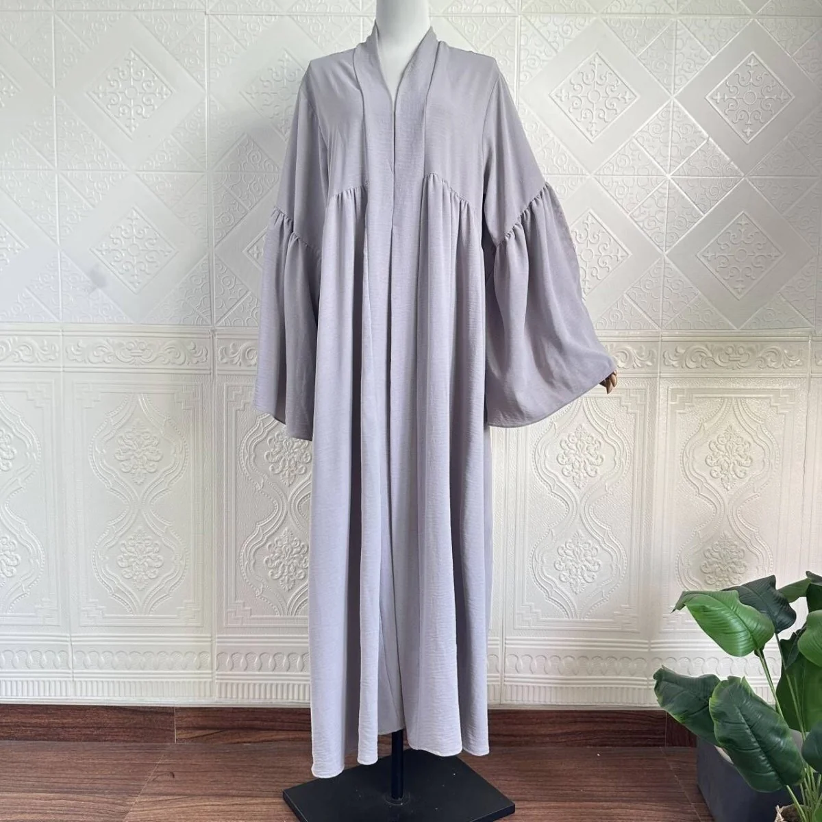 Tiered Bell Sleeve Open Abaya (MOA298) - Image 7