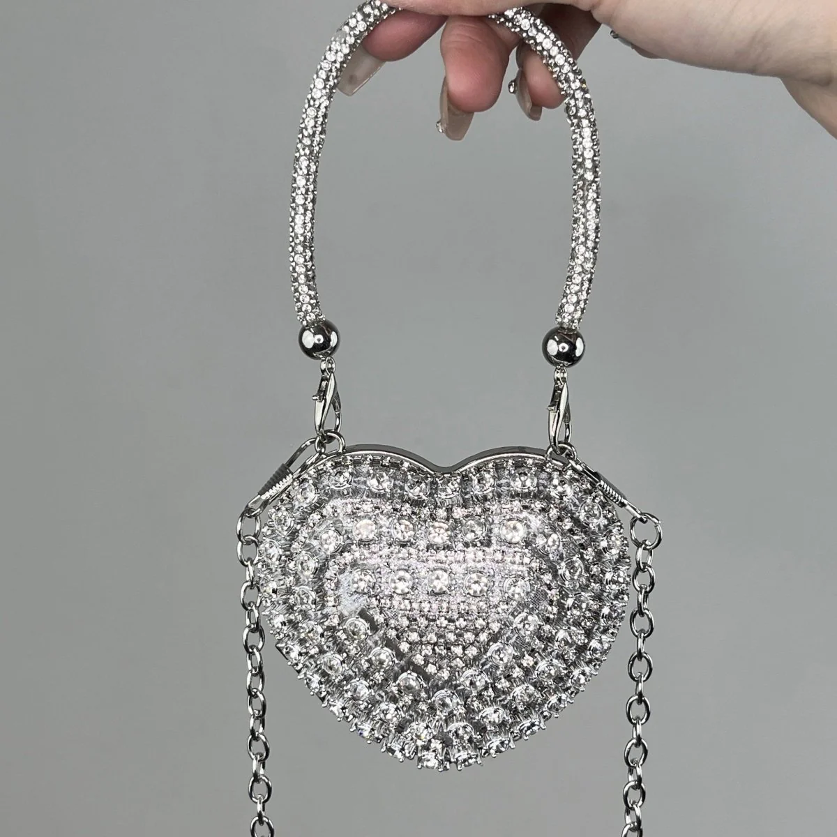 Trendy Mini Heart Chain Clutch Bag with Rhinestones – Elegant Evening Crossbody Purse for Women(MAC240)
