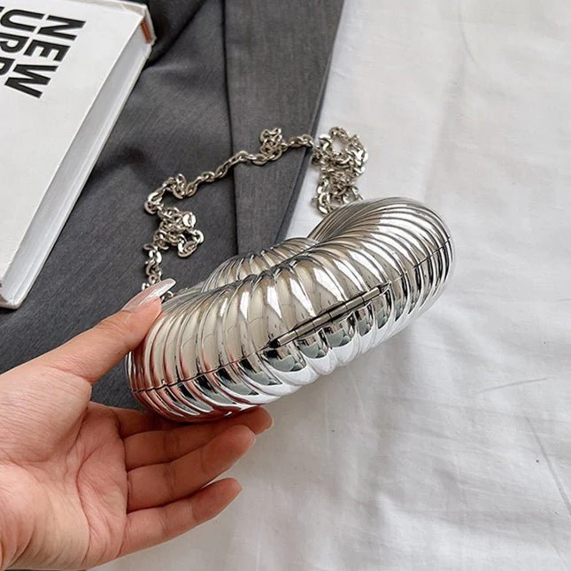 Unique Chic Conch Shell Inspired Clutch Bag (MAC311) - Image 11