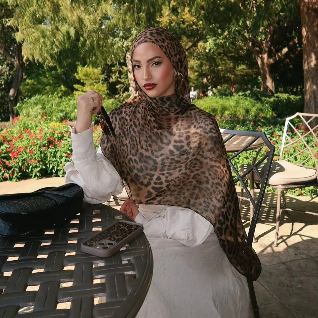 Versatile Leopard Print Fashionable Hijab (MH164) - Image 7