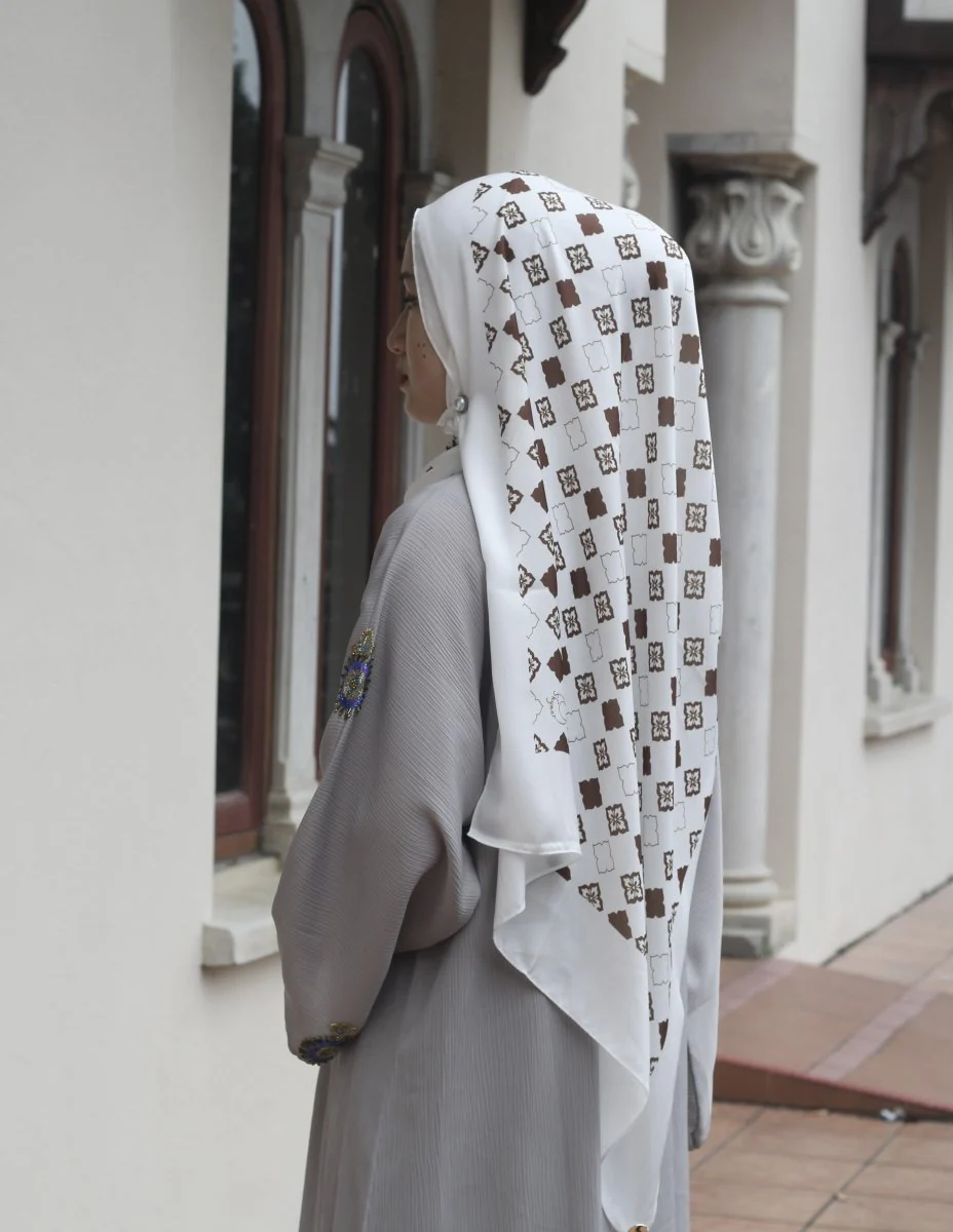 Versatile Minimalist Printed Hijab (MH090) - Image 5