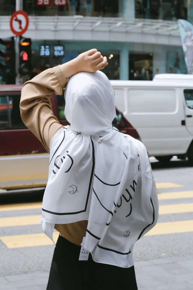 Versatile Minimalist Printed Hijab (MH090) - Image 7