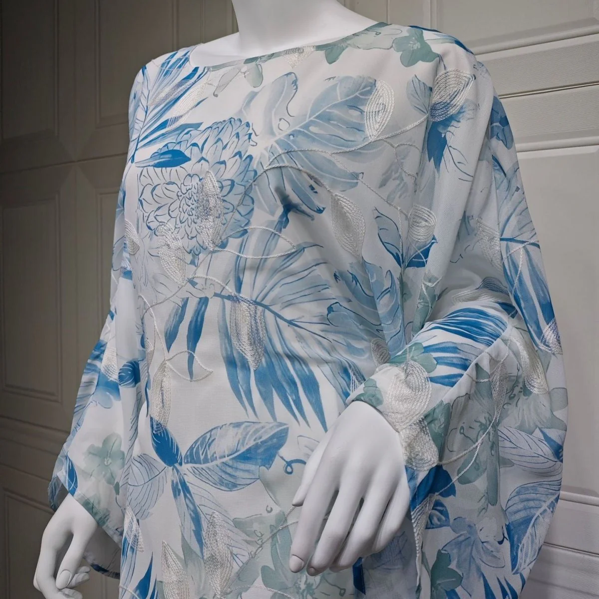 Watercolor Floral Kaftan Abaya | Batwing Sleeve Pullover Abaya (MA371) - Image 11