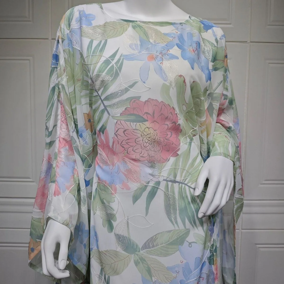 Watercolor Floral Kaftan Abaya | Batwing Sleeve Pullover Abaya (MA371) - Image 6