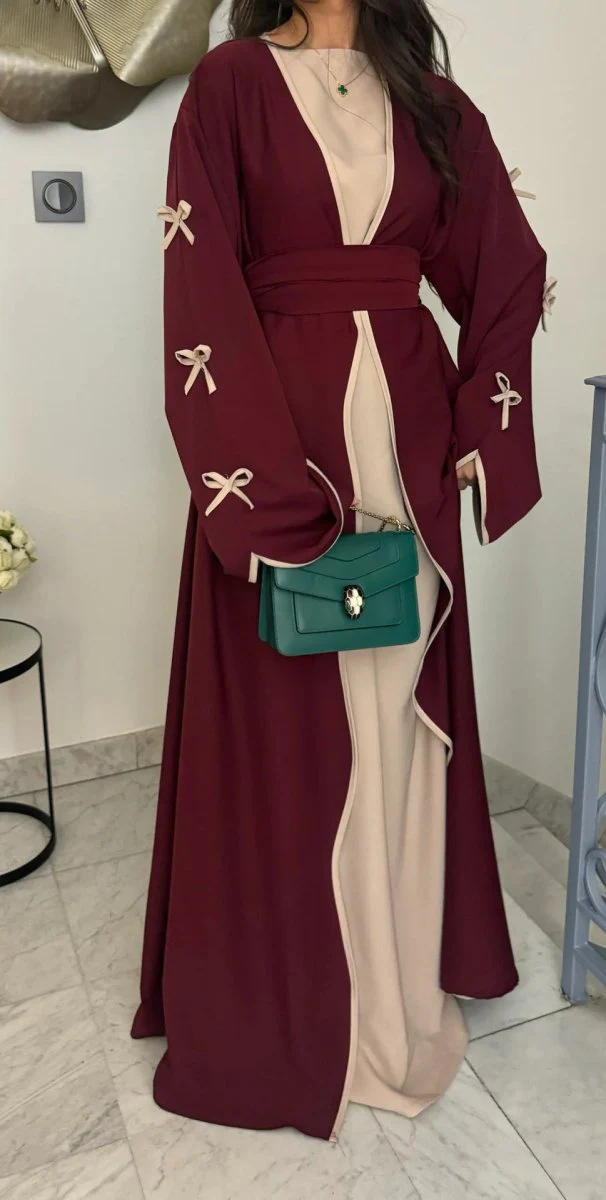 Wavy Edge Bow Embellished Open Abaya (MOA133) - Image 4